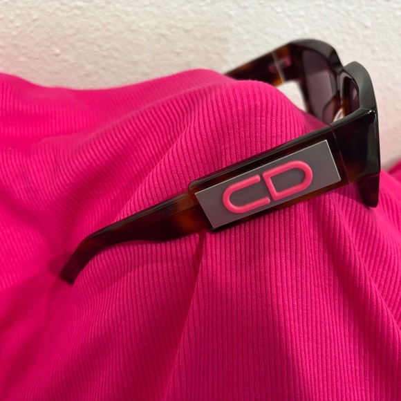 Christian Dior NWOT - Picture 5 of 14